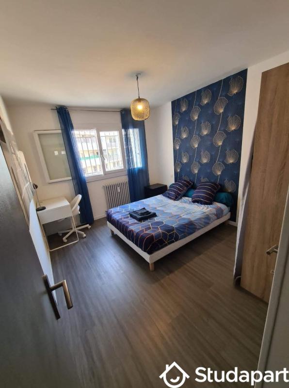 Chambre - 10 m² - 1 pièce