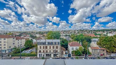 Appartement - 82 m² - 4 pièces