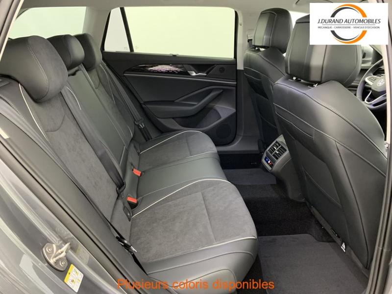 Volkswagen Passat 1.5 eTSI Opf 150 Dsg7 Elegance