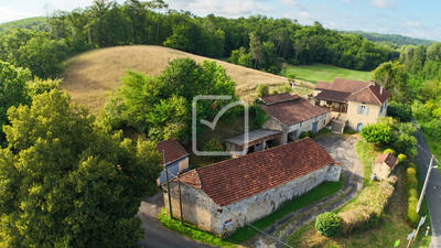 Maison - 137 m² - 6 pièces