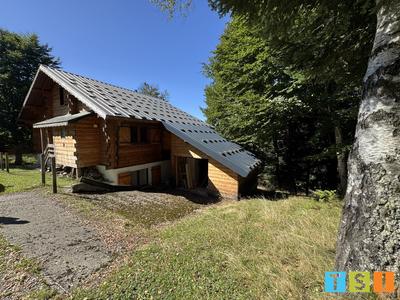 Maison - 187 m² - 11 pièces