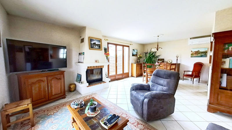 Maison - 97 m² - 5 pièces