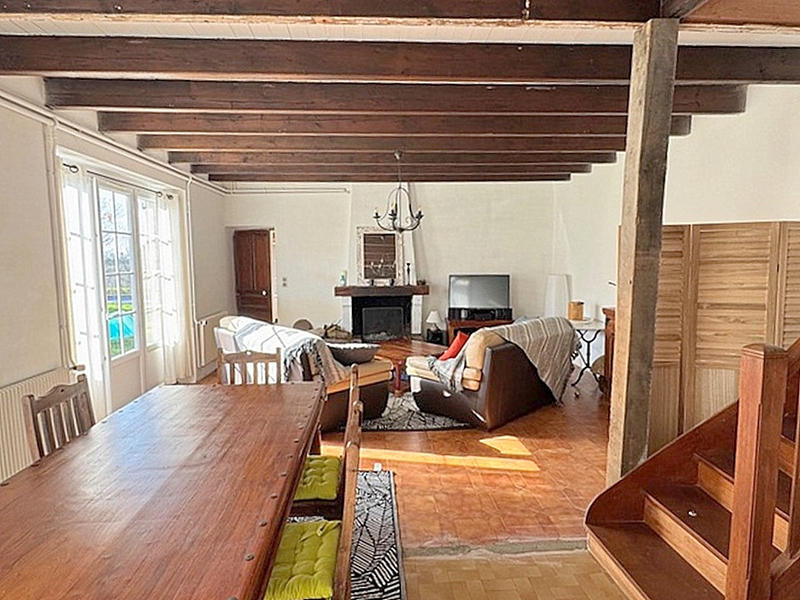 Maison - 144 m² - 4 pièces