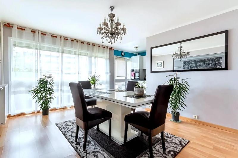 Appartement - 86 m² - 4 pièces