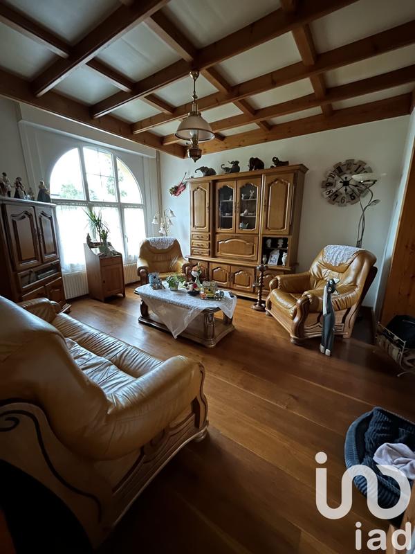 Maison - 135 m² - 9 pièces