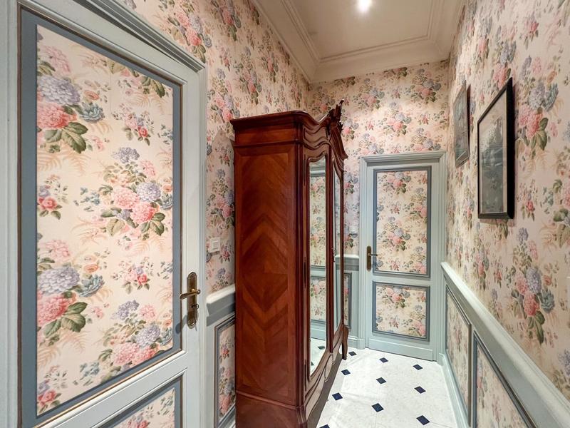 Maison - 190 m² - 6 pièces