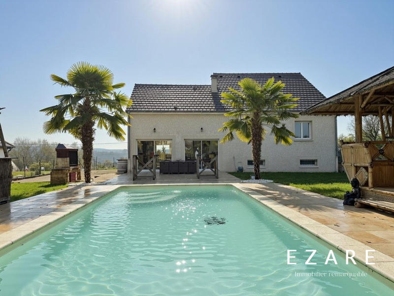 Maison - 121 m² - 5 pièces