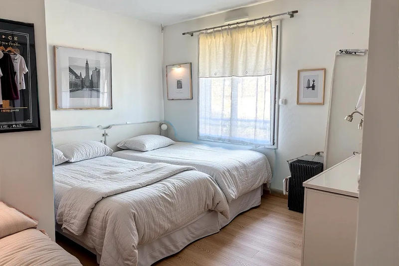 Appartement - 100 m² - 3 pièces