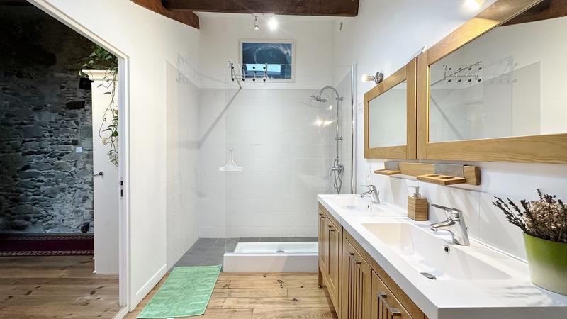 Fermette - 337 m² - 11 pièces