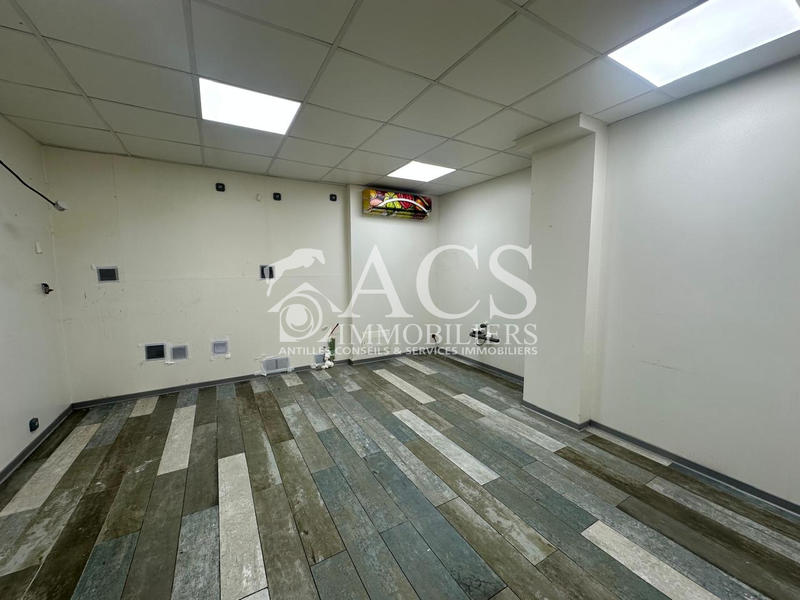 Maison - 68 m² - 2 pièces