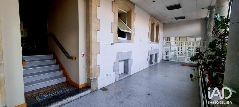 Local commercial - 338 m²