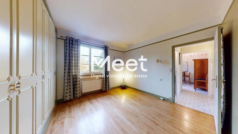 Pavillon - 316 m² - 12 pièces