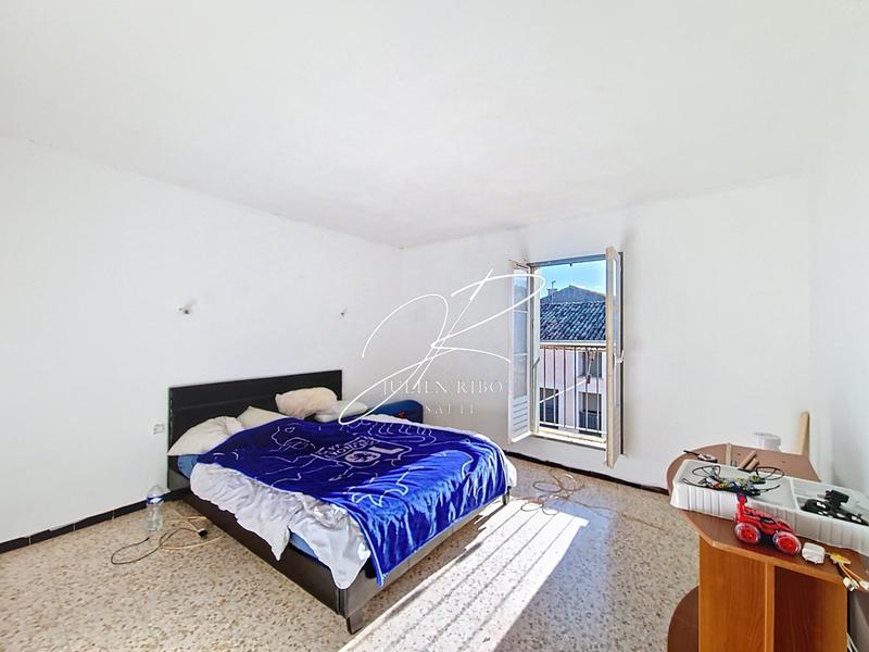 Maison - 170 m² - 8 pièces