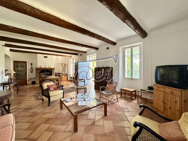 Villa - 175 m² - 6 pièces