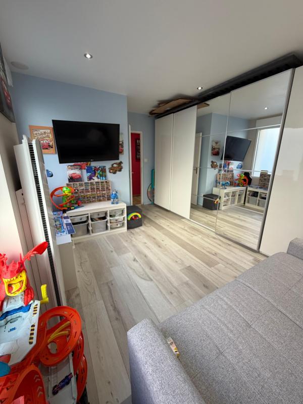 Maison - 115 m² - 4 pièces