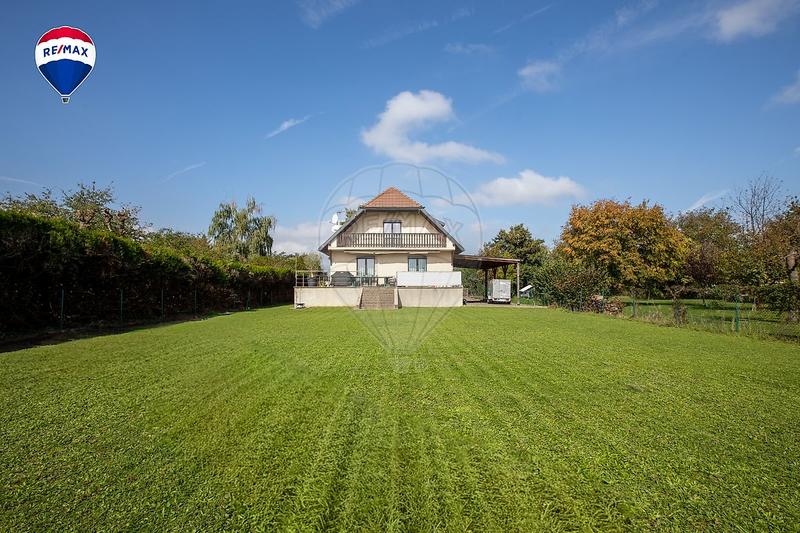 Maison - 143 m² - 6 pièces