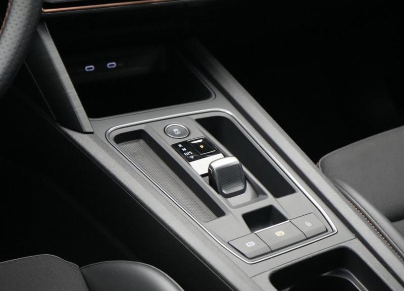 Cupra Formentor Vz 245 Hybride Rechargeable / Attache Remorque Supersoprt Camera Regulateur de Distance