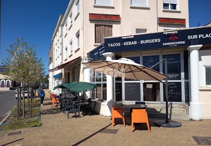 Local commercial - 645 m²