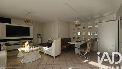 Appartement - 85 m² - 5 pièces