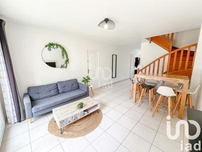 Maison - 104 m² - 6 pièces