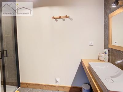 Appartement - 135 m² - 4 pièces