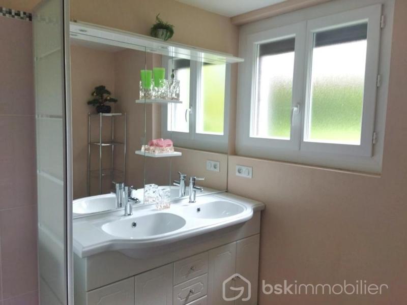 Immeuble - 140 m² - 6 pièces