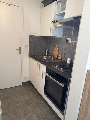 Studio - 27 m² - 1 pièce
