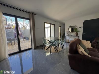 Maison - 75 m² - 4 pièces