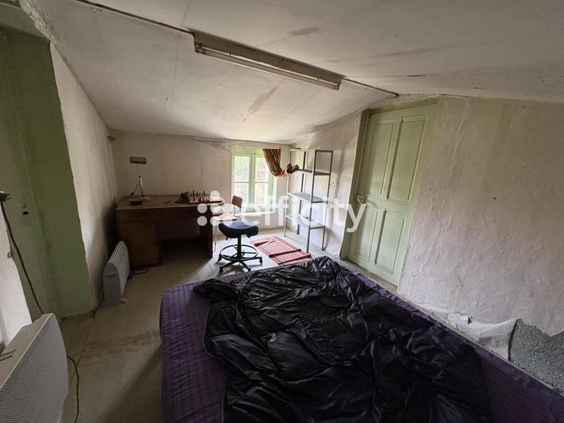 Maison - 102 m² - 4 pièces