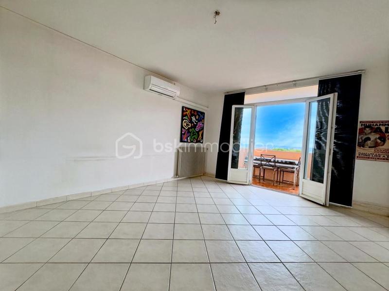 Appartement - 82 m² - 4 pièces