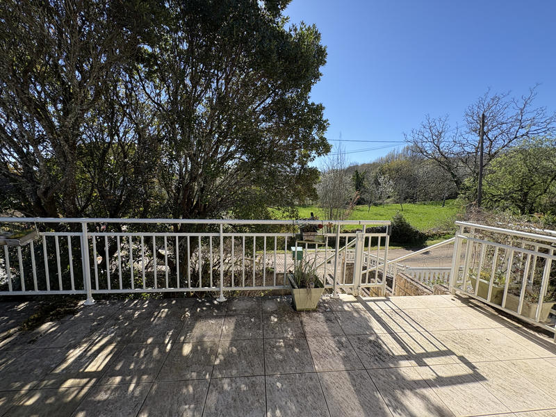 Maison - 97 m² - 5 pièces