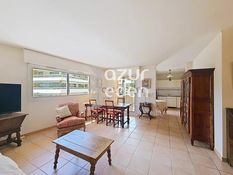 Appartement - 89 m² - 4 pièces