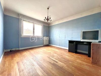 Maison - 70 m² - 4 pièces