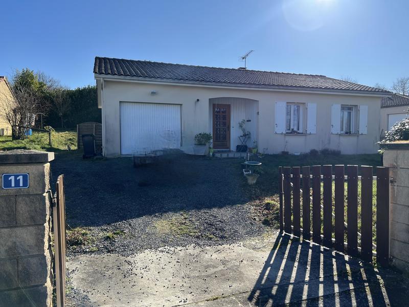 Villa - 80 m² - 4 pièces