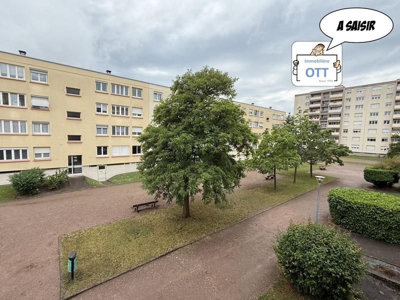 Appartement - 80 m² - 3 pièces