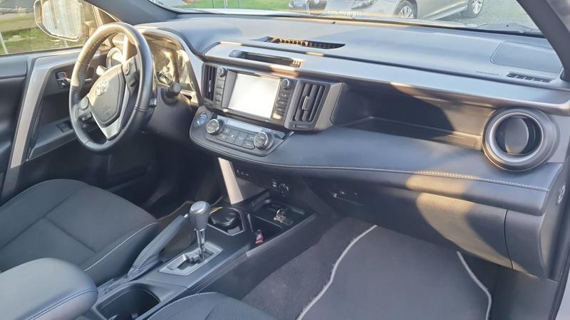 Toyota Rav4 IV 2.5 VVTi 16v 197 Hybrid 2wd E-Cvt Dynamic - Automatique Entretien constructeur