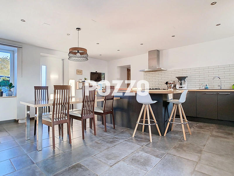 Maison - 173 m² - 7 pièces