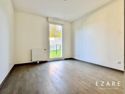 Appartement - 121 m² - 6 pièces