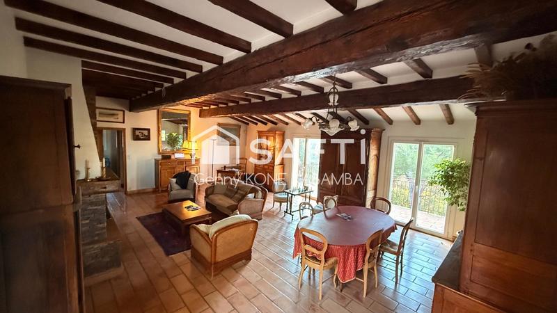 Maison - 170 m² - 6 pièces