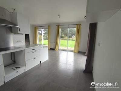 Maison - 80 m² - 5 pièces