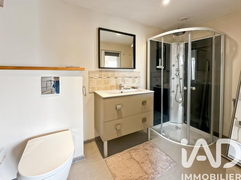 Maison - 188 m² - 9 pièces