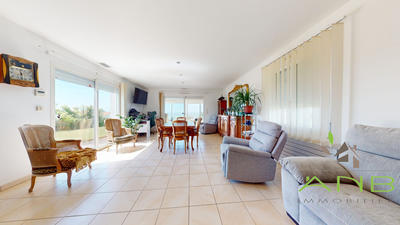 Maison - 142 m² - 5 pièces