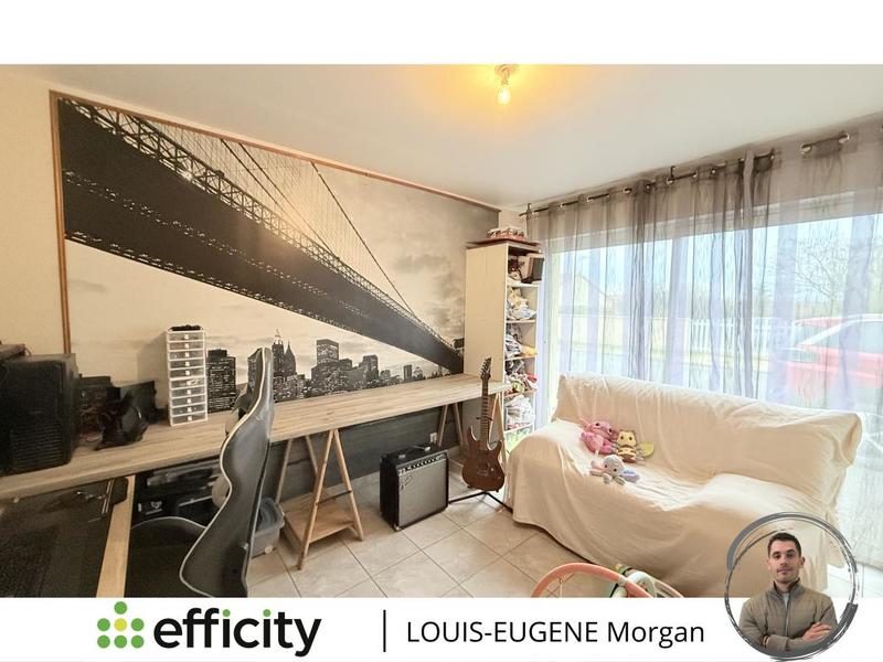 Pavillon - 81 m² - 5 pièces