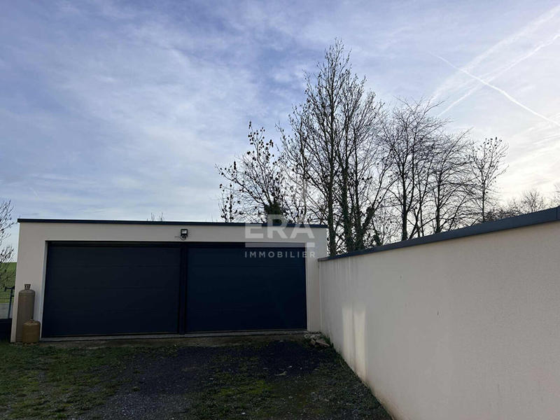 Maison - 175 m² - 8 pièces