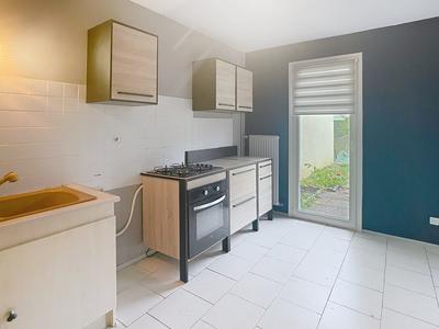 Maison - 83 m² - 4 pièces