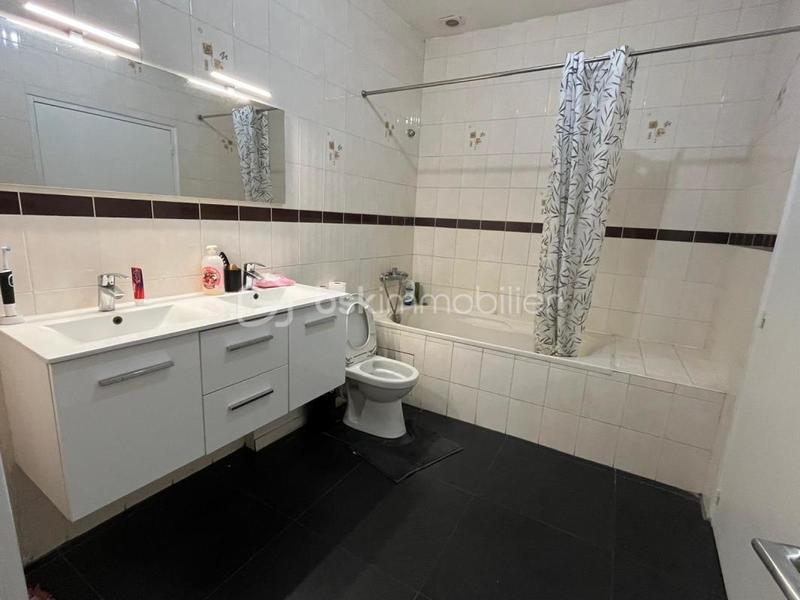 Appartement - 71 m² - 4 pièces