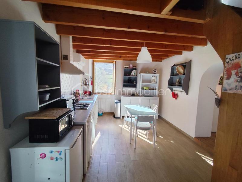 Maison en pierre - 120 m² - 8 pièces