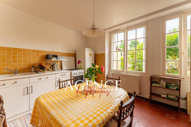 Maison - 157 m² - 6 pièces