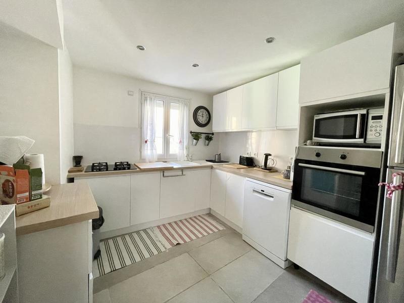 Maison - 105 m² - 4 pièces