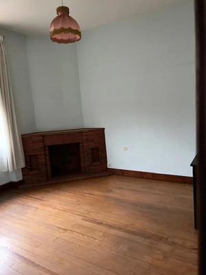 Maison - 240 m² - 8 pièces